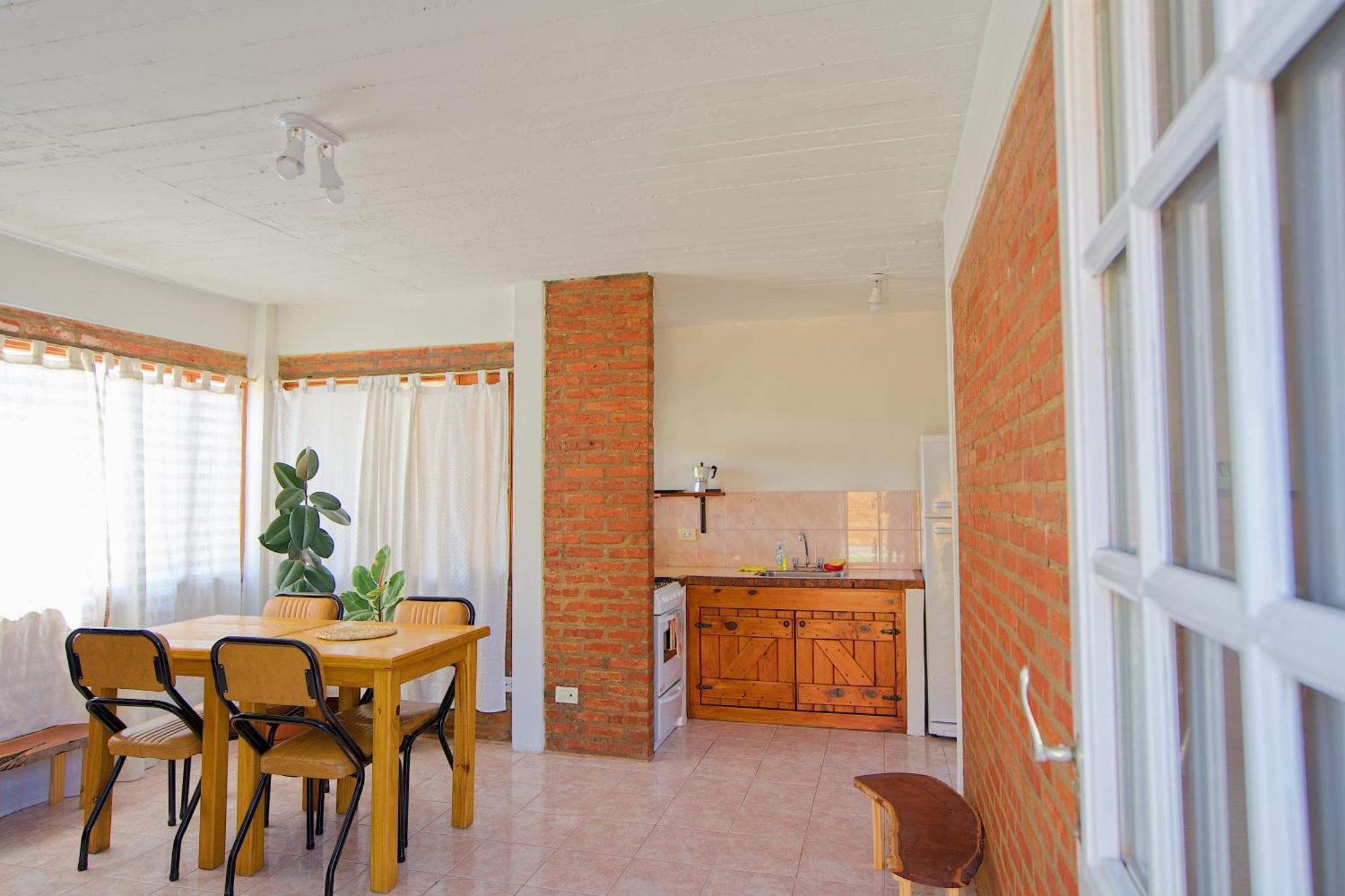 Hostel Aves Del Lago El Calafate Exterior photo